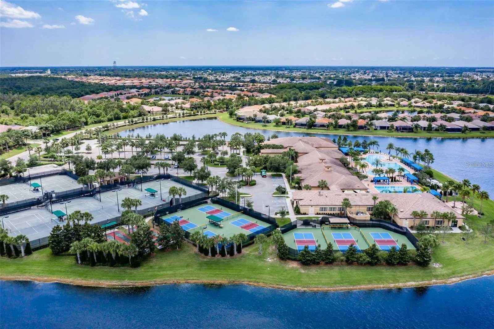 15937 CAPE CORAL DR