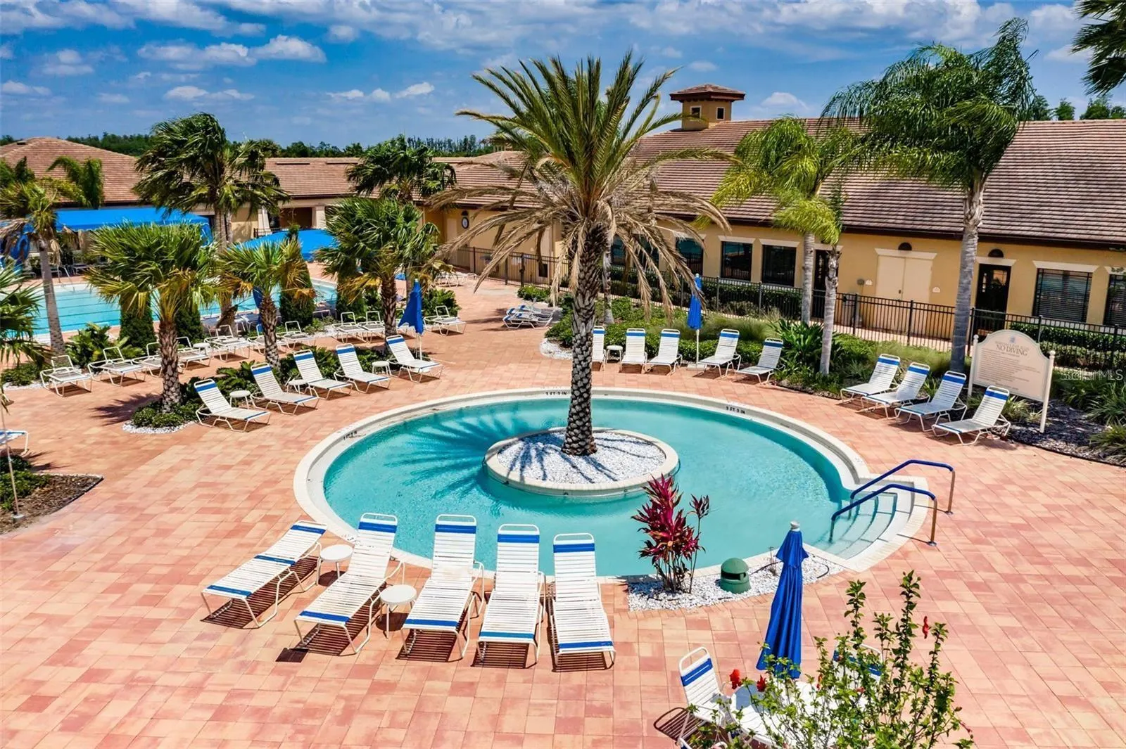 15937 CAPE CORAL DR