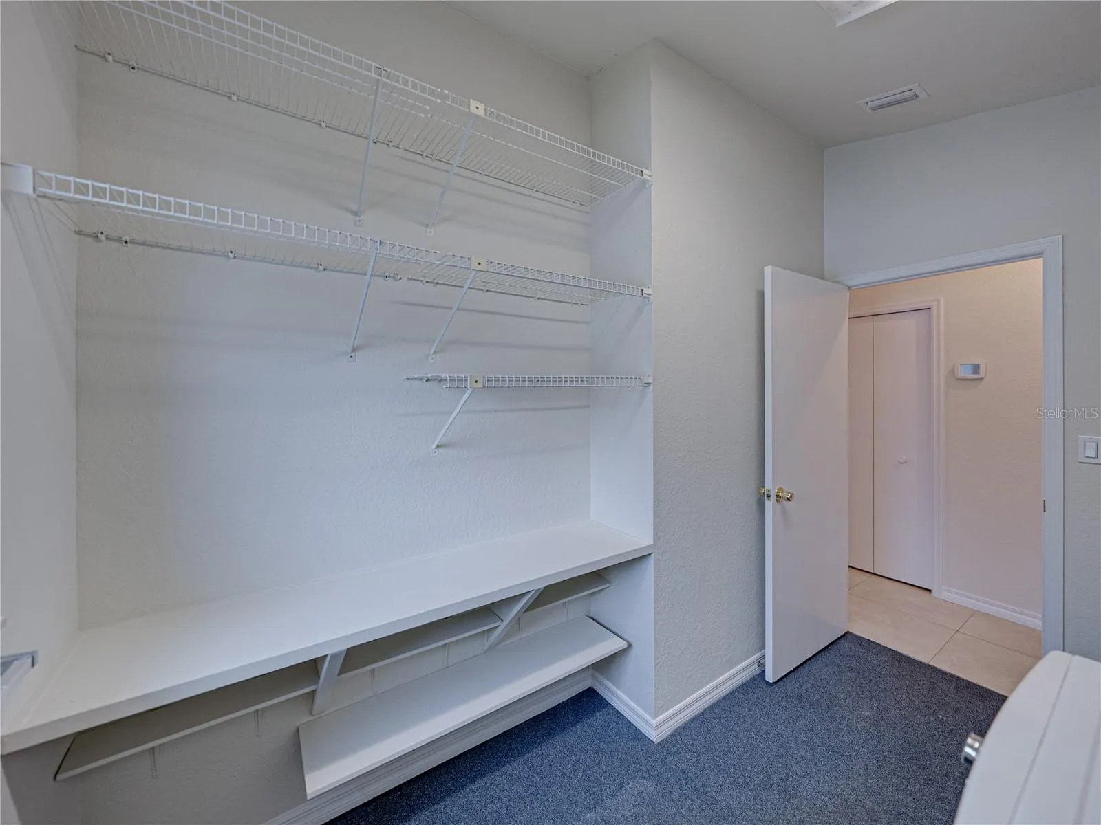366 6TH AVE N