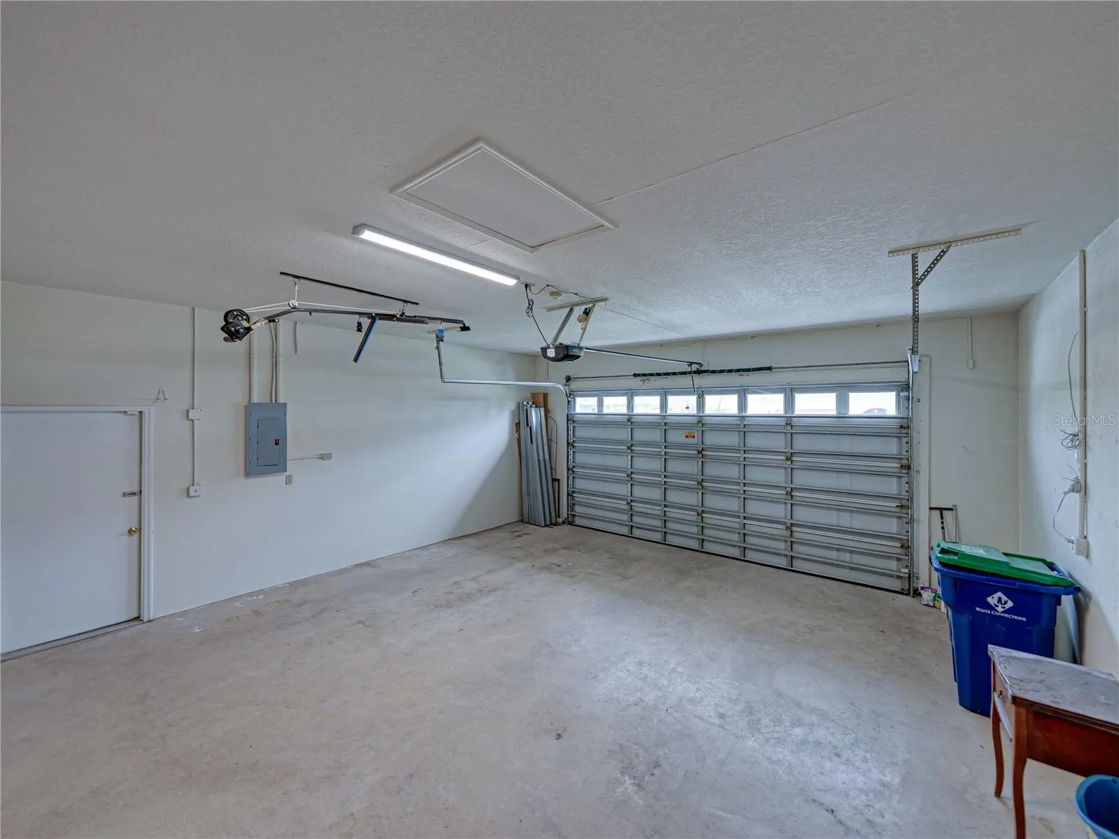 366 6TH AVE N