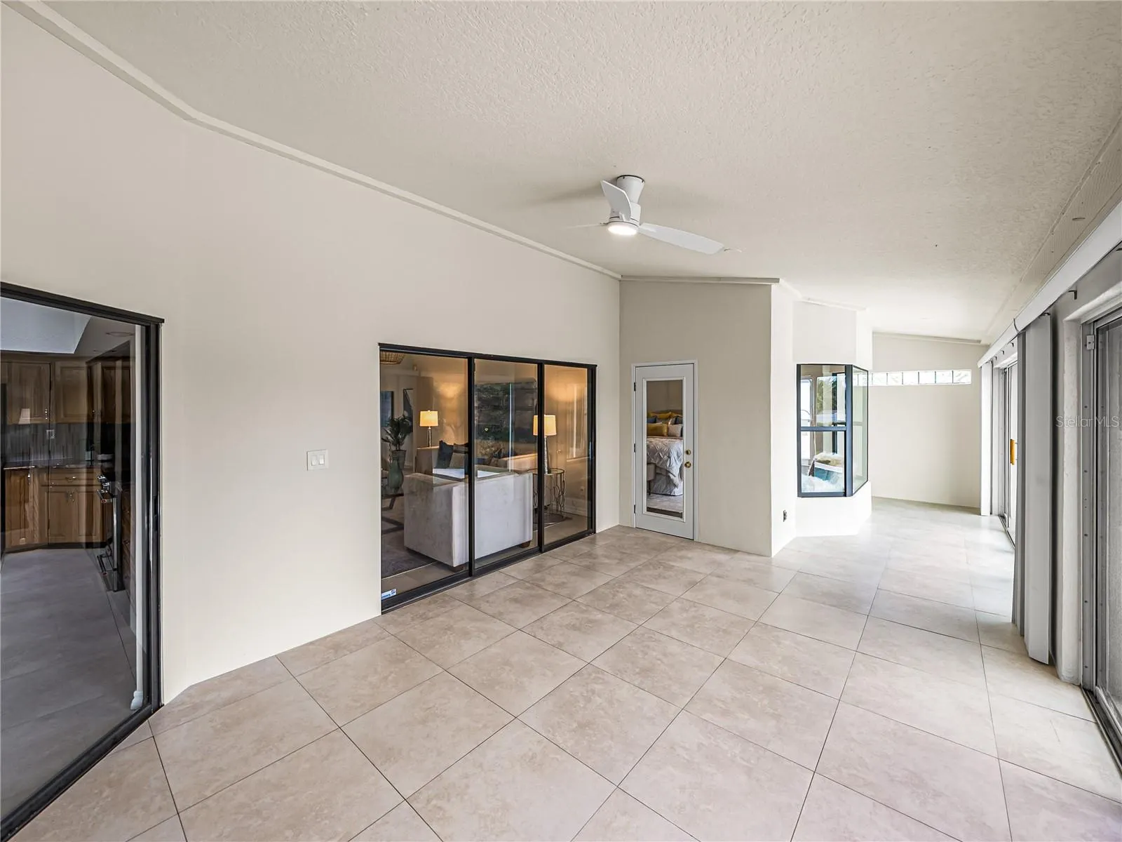 366 6TH AVE N