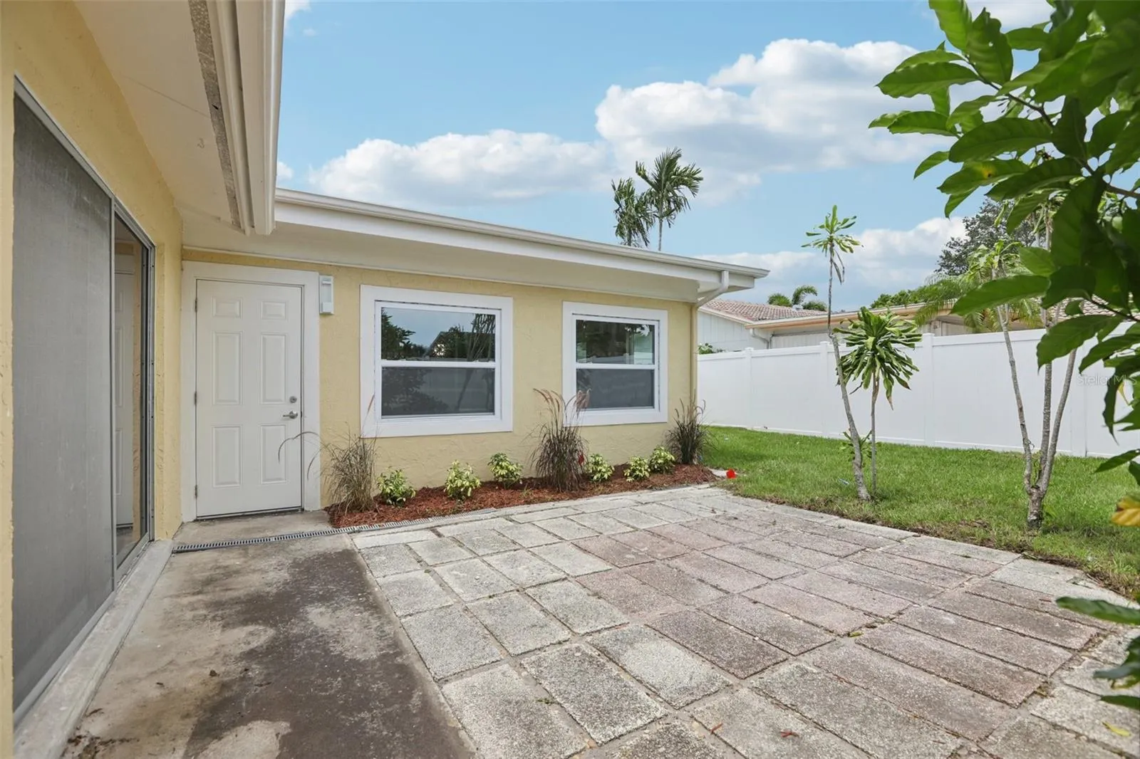 7698 CARDIFF CT