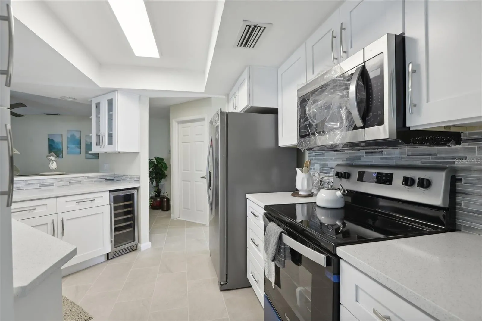 7698 CARDIFF CT