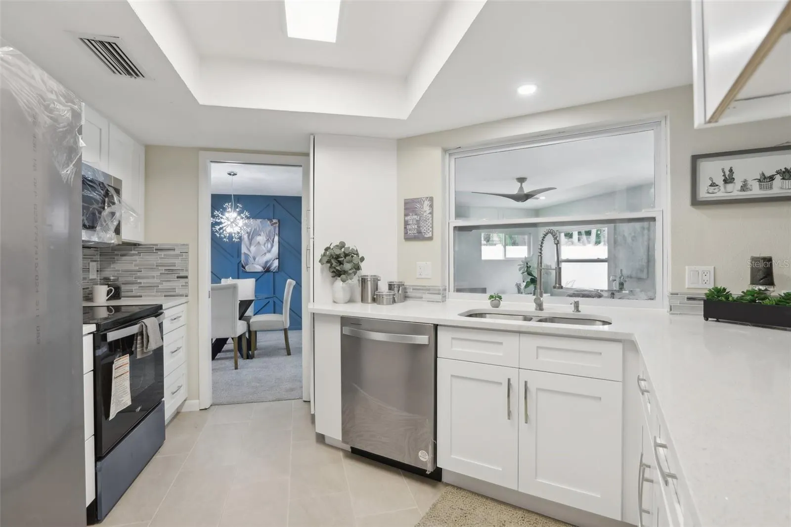 7698 CARDIFF CT
