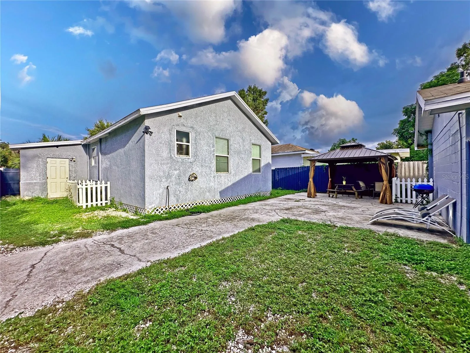 3406 N 13TH ST