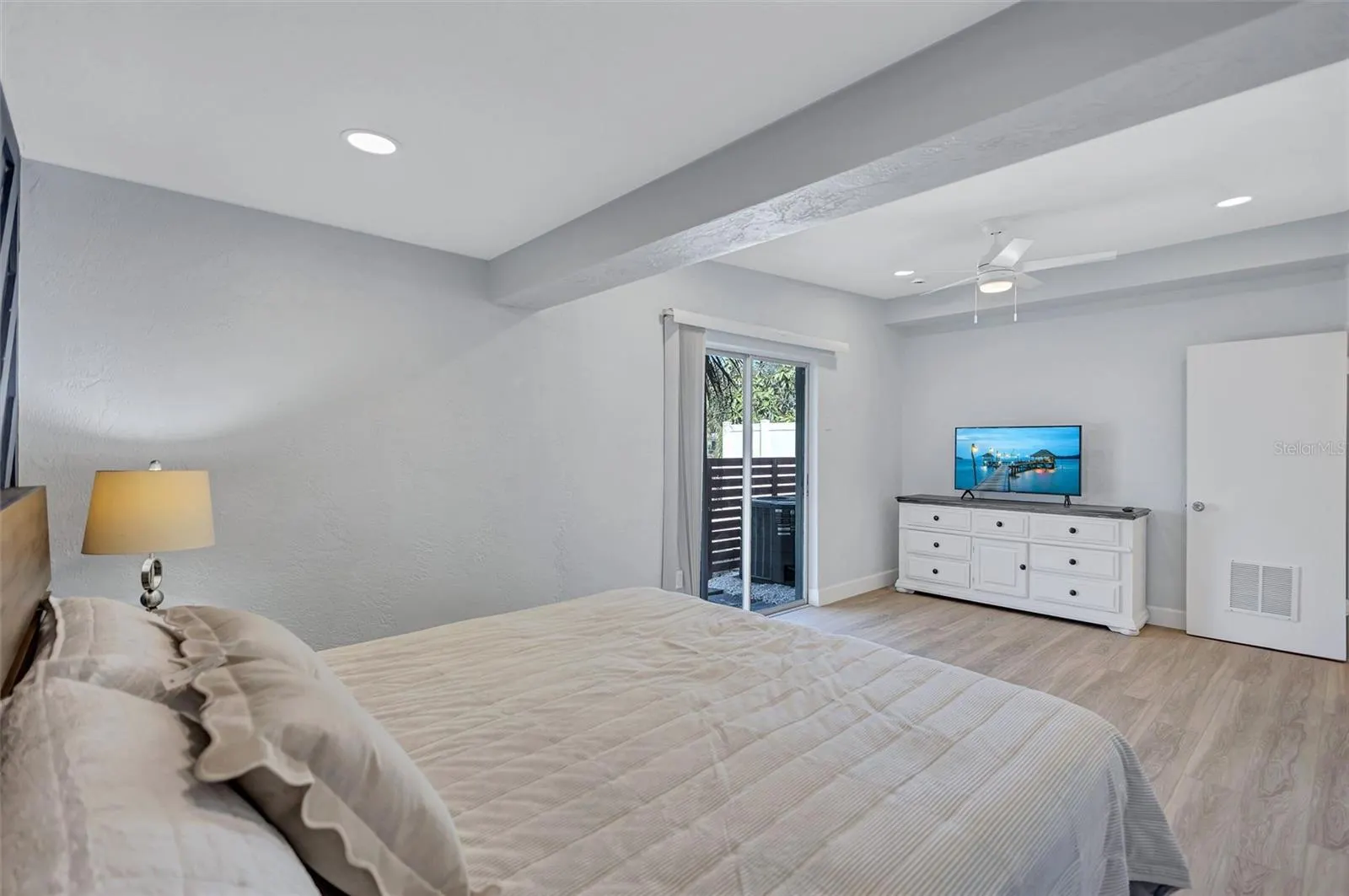 5181 102ND WAY N