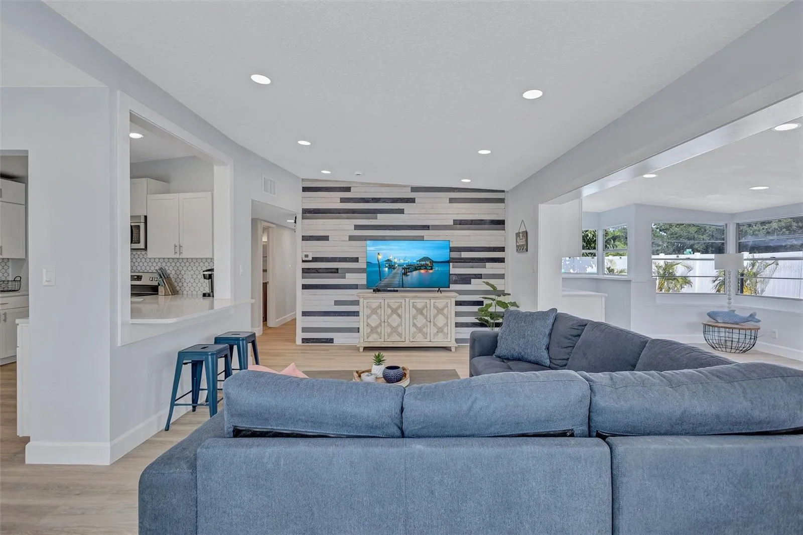 5181 102ND WAY N
