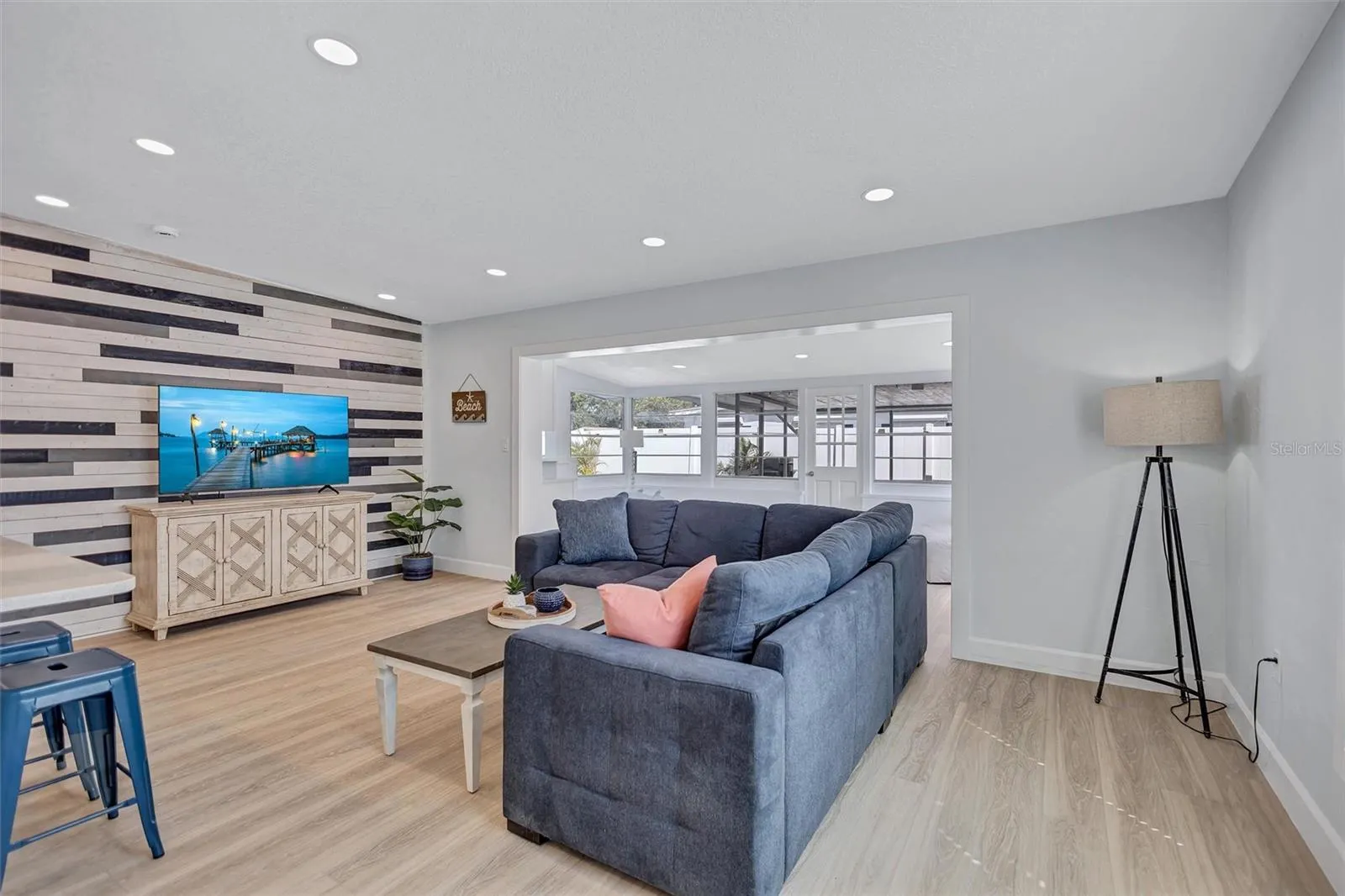5181 102ND WAY N