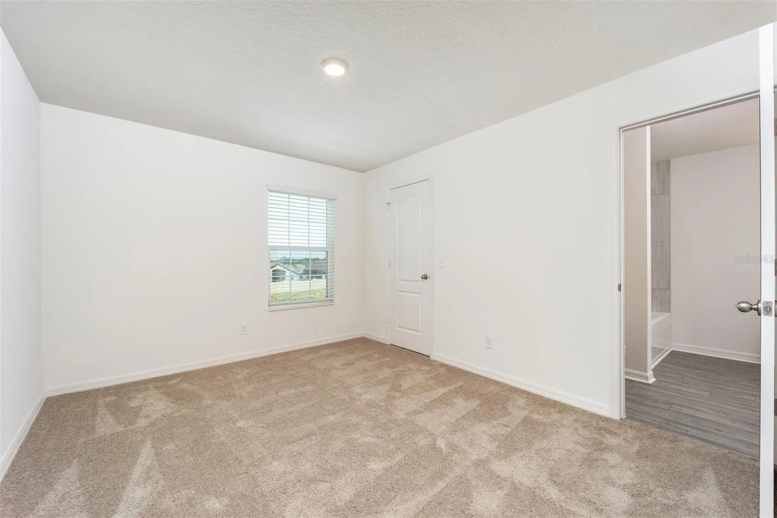 739 POPPY LN