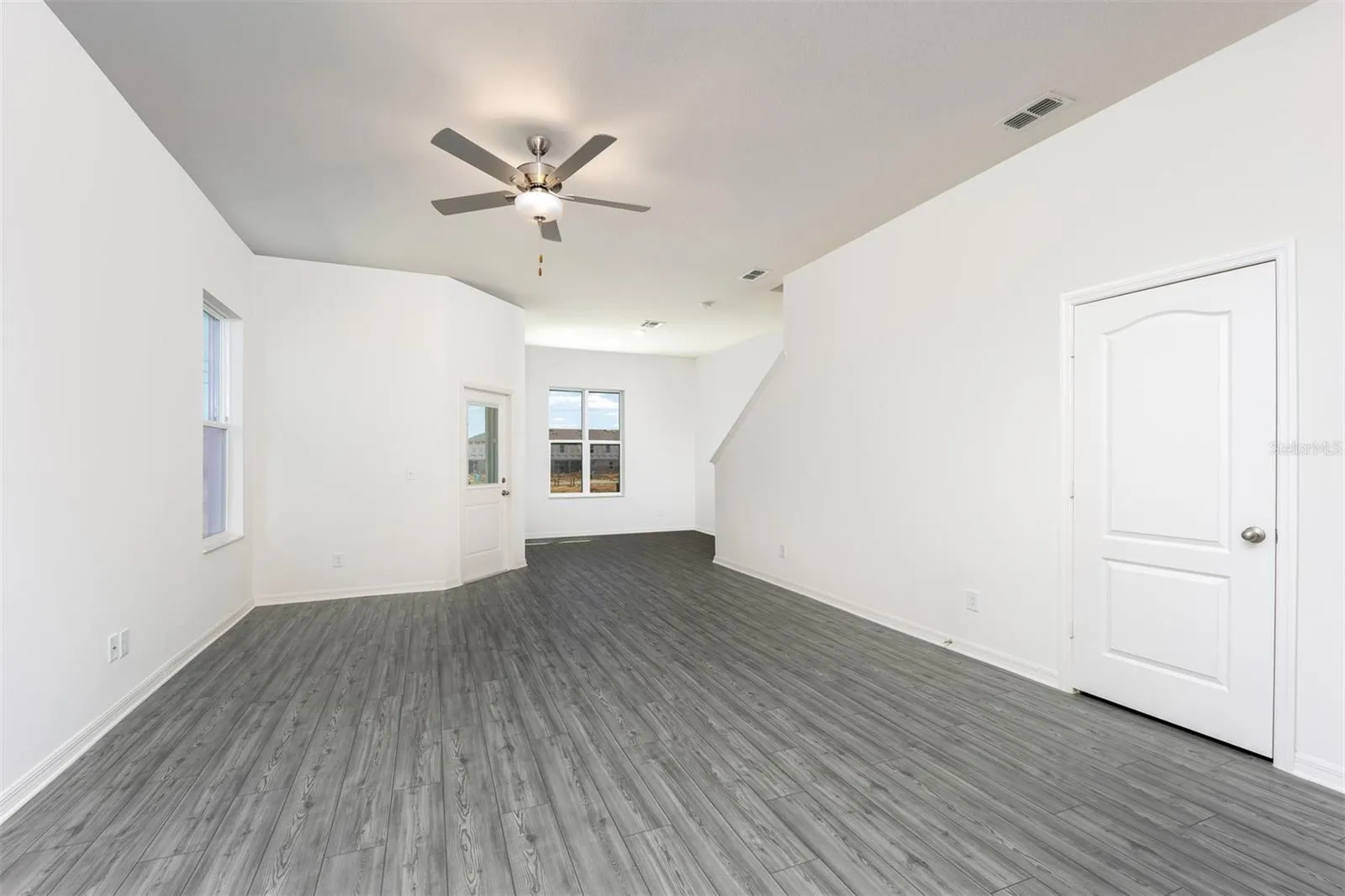 739 POPPY LN