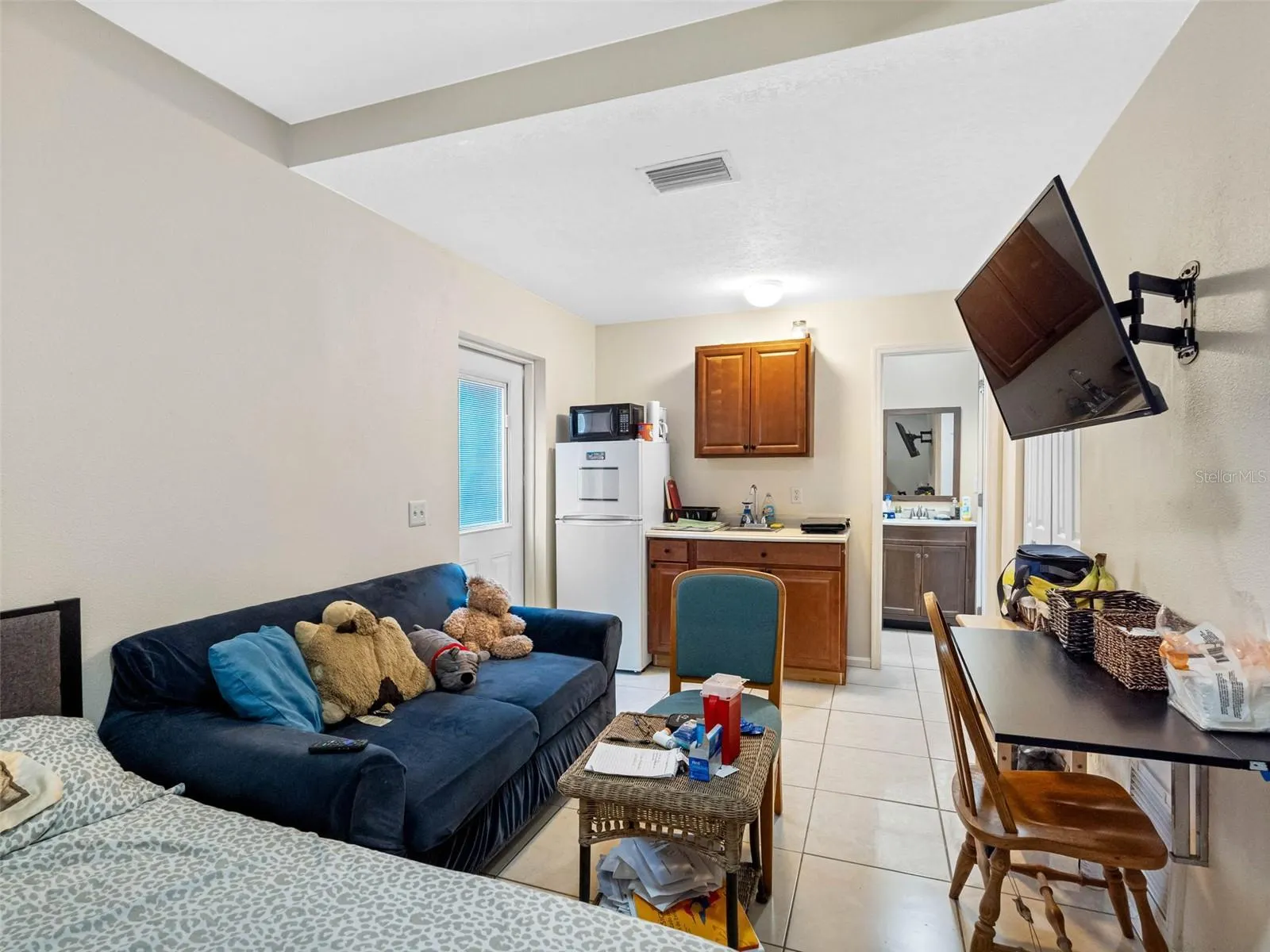 6416 SANTA MONICA DR