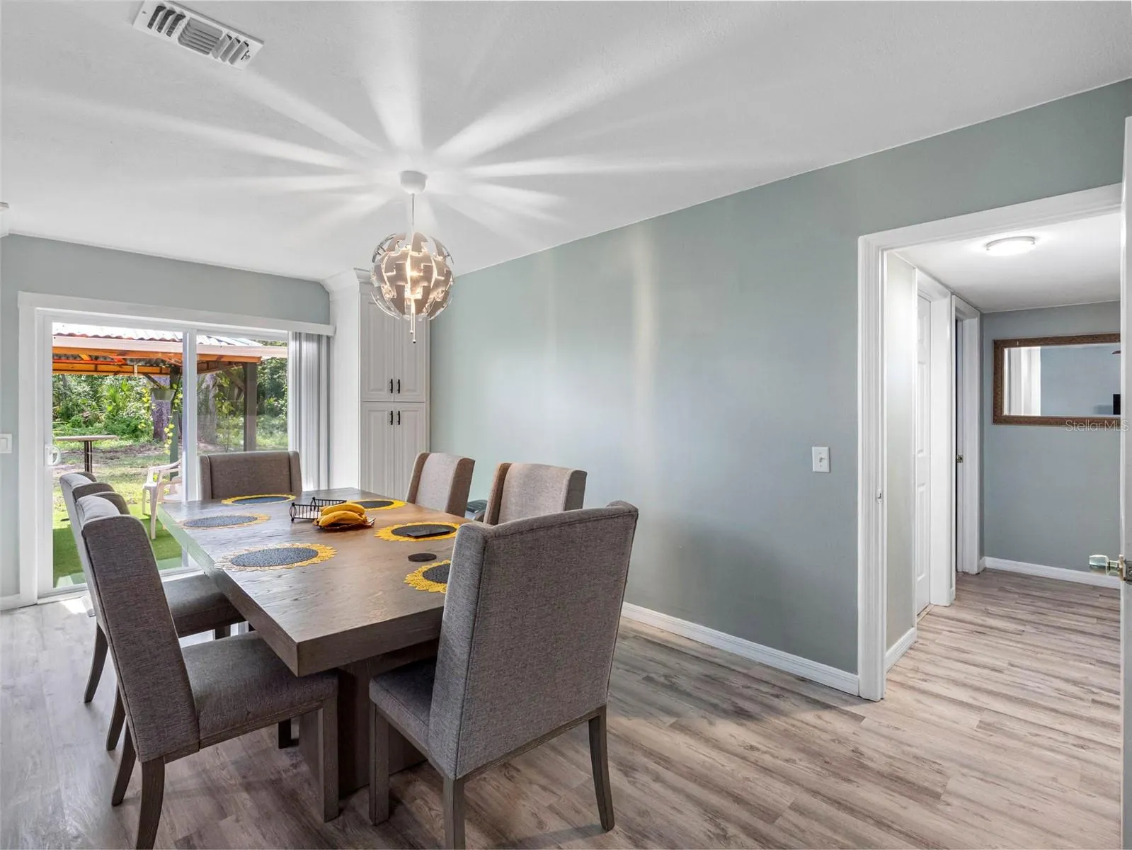 6416 SANTA MONICA DR
