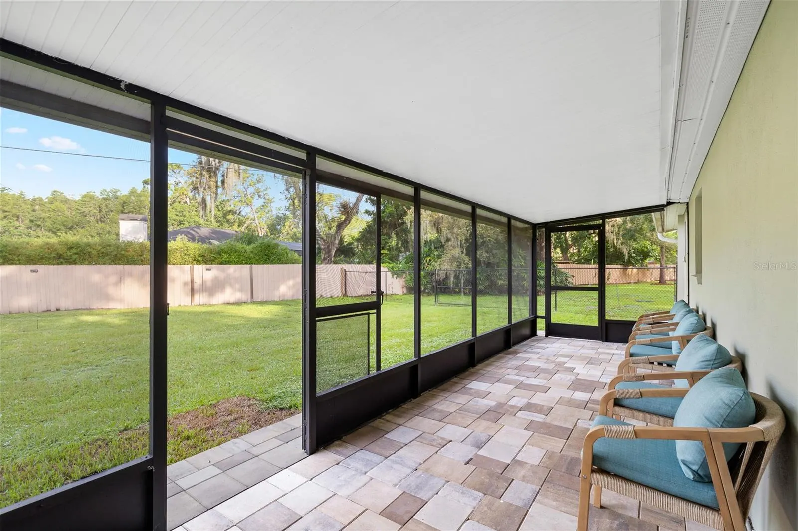 20544 GARDENIA DR