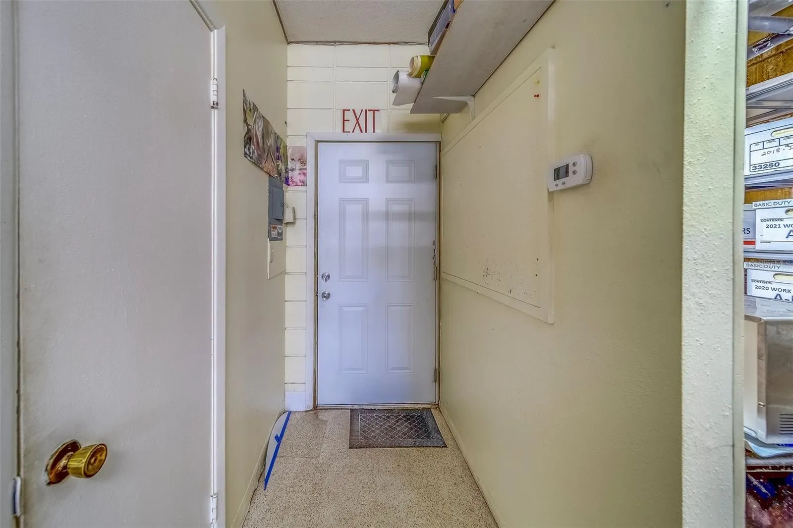 1864 DREW ST