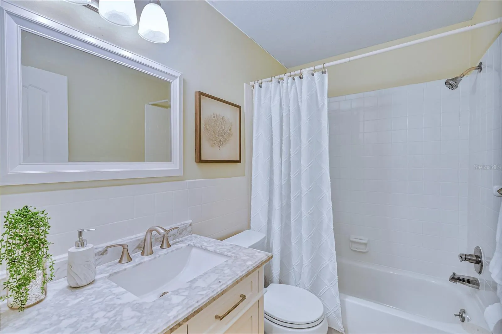 7 DUNOON PL #Apt. 306, #Apt. 306
