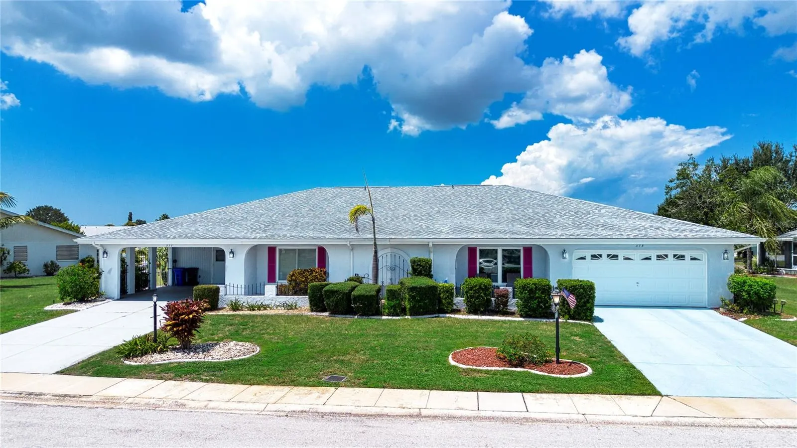 377 CLUB MANOR DR