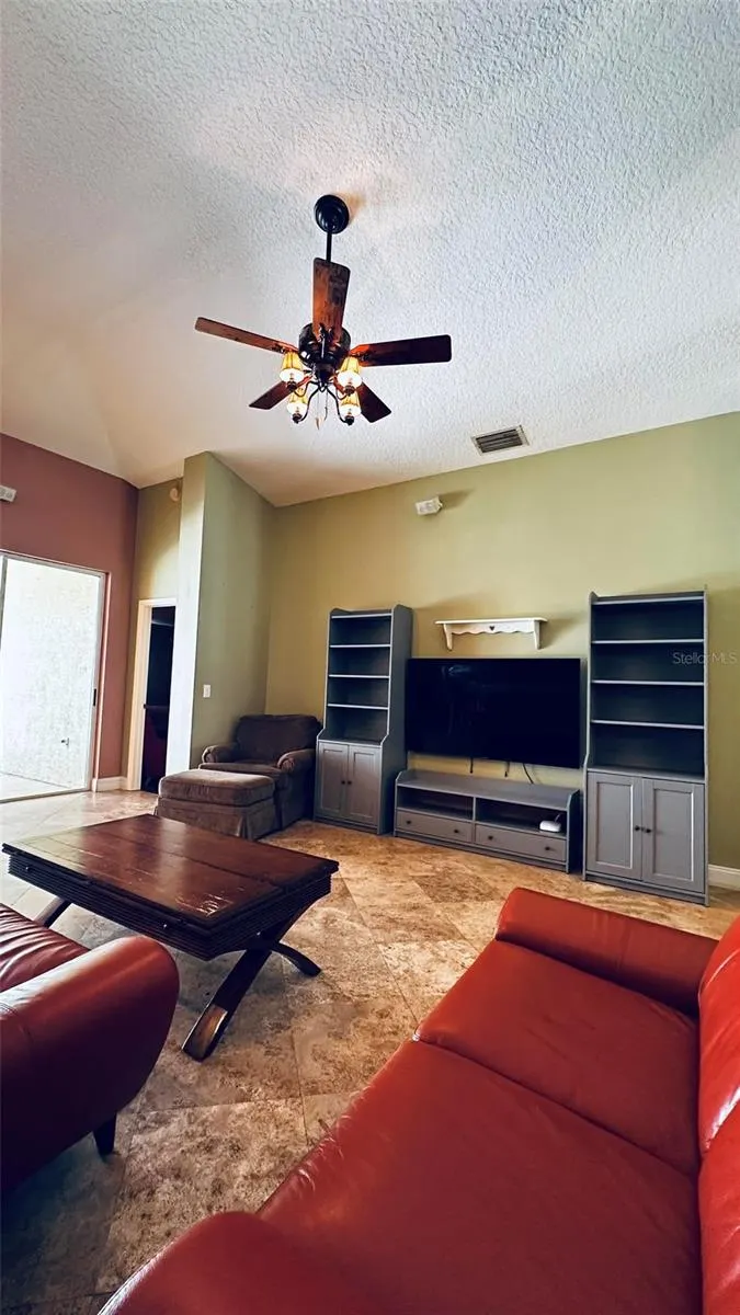 1412 WYNDHAM LAKES DR