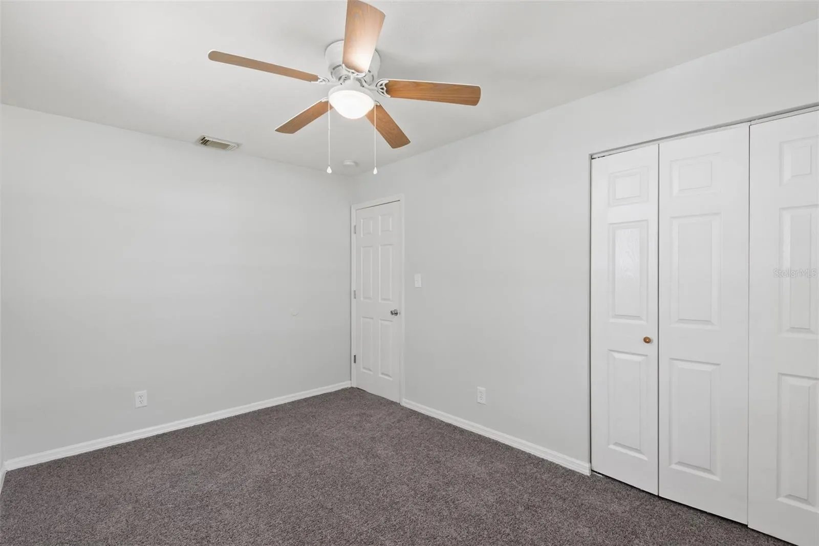 127 EMERALD LN