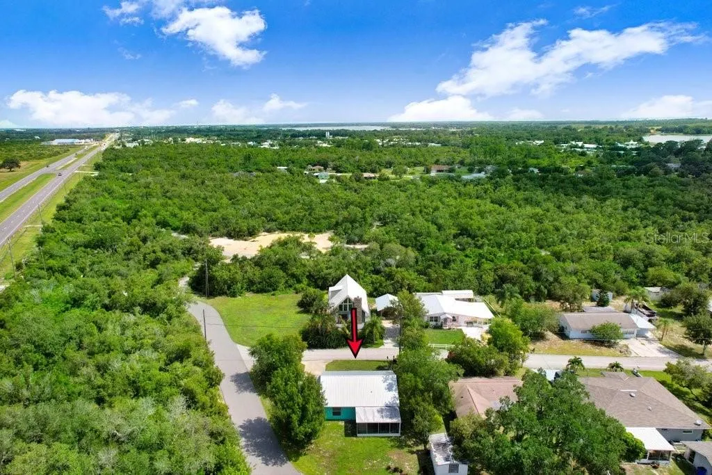 101 PARKVIEW DR