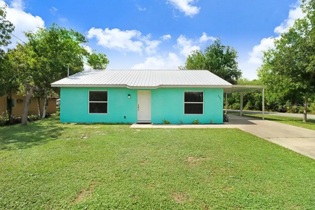 101 PARKVIEW DR