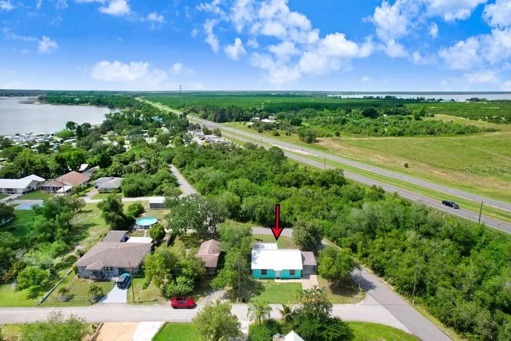 101 PARKVIEW DR
