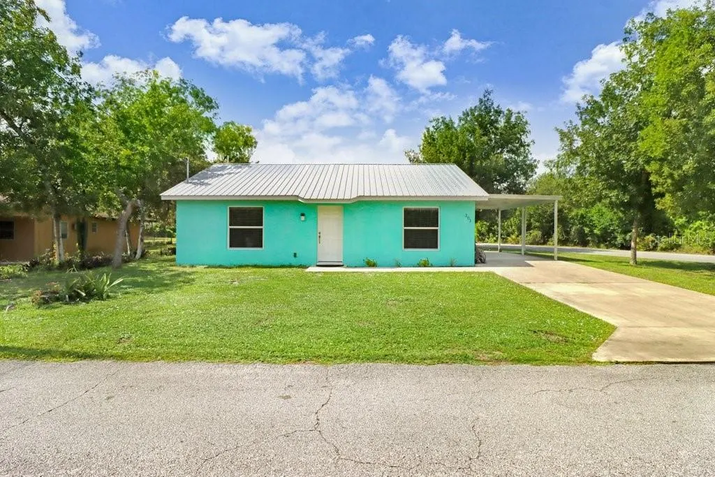 101 PARKVIEW DR