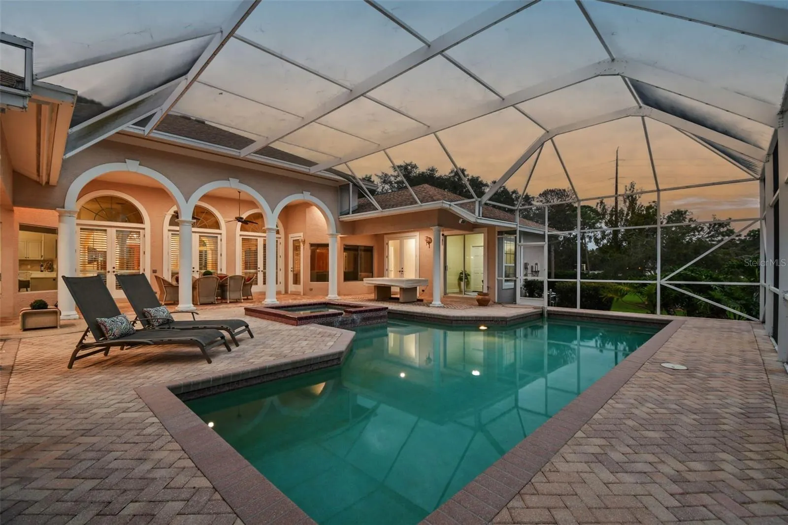 948 RIVERSIDE RIDGE RD