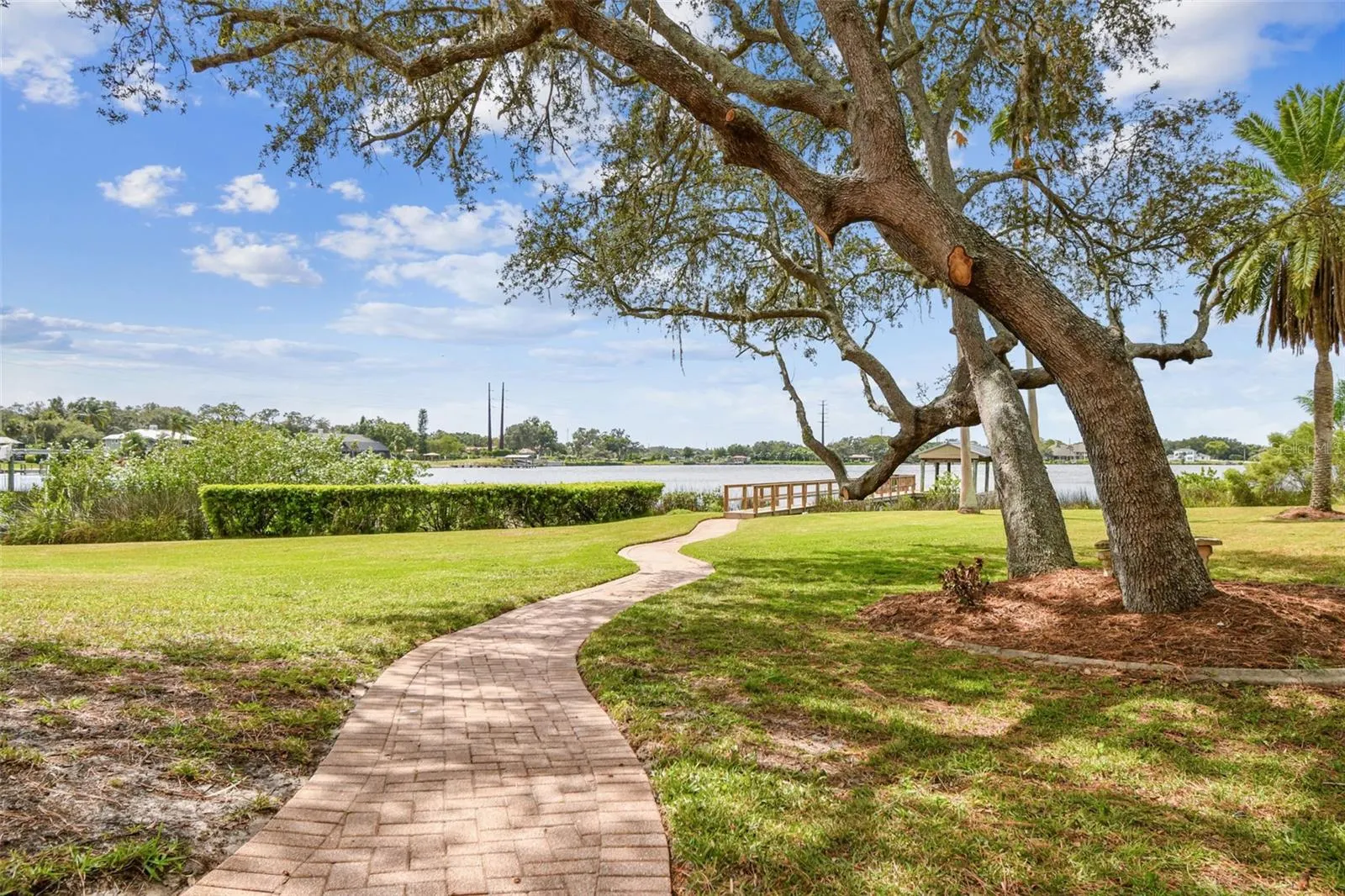 948 RIVERSIDE RIDGE RD