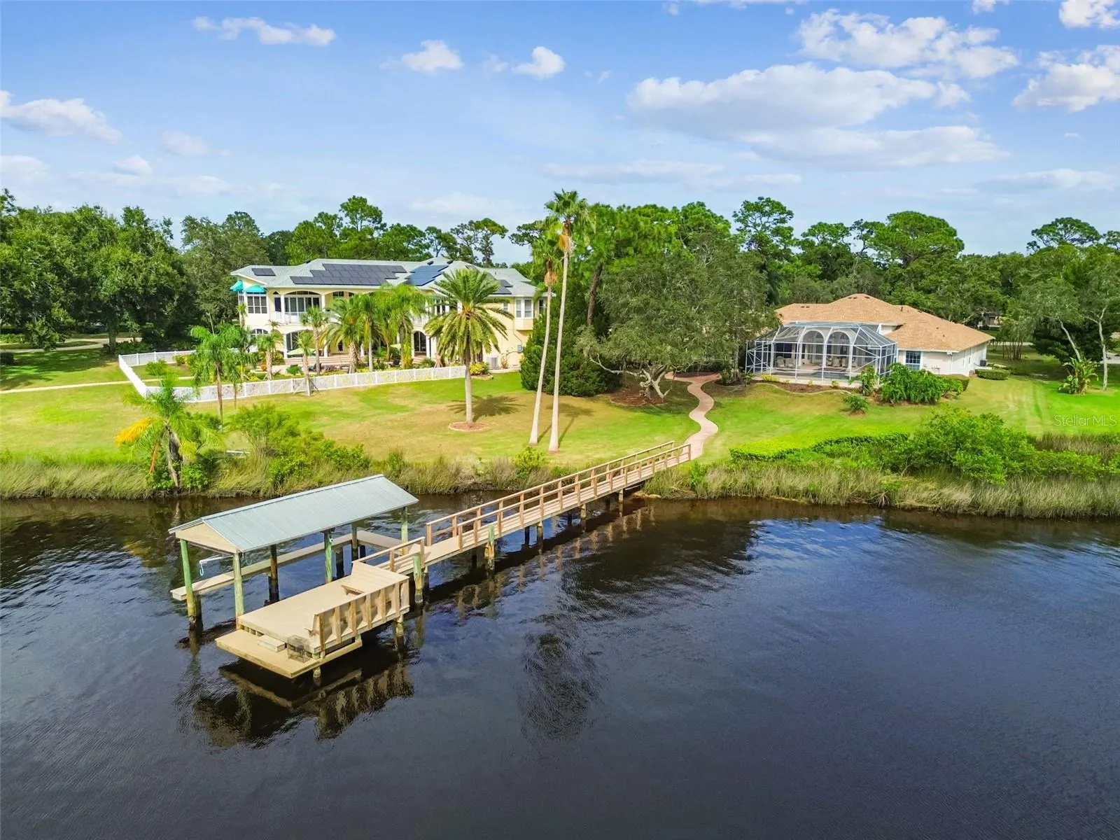 948 RIVERSIDE RIDGE RD
