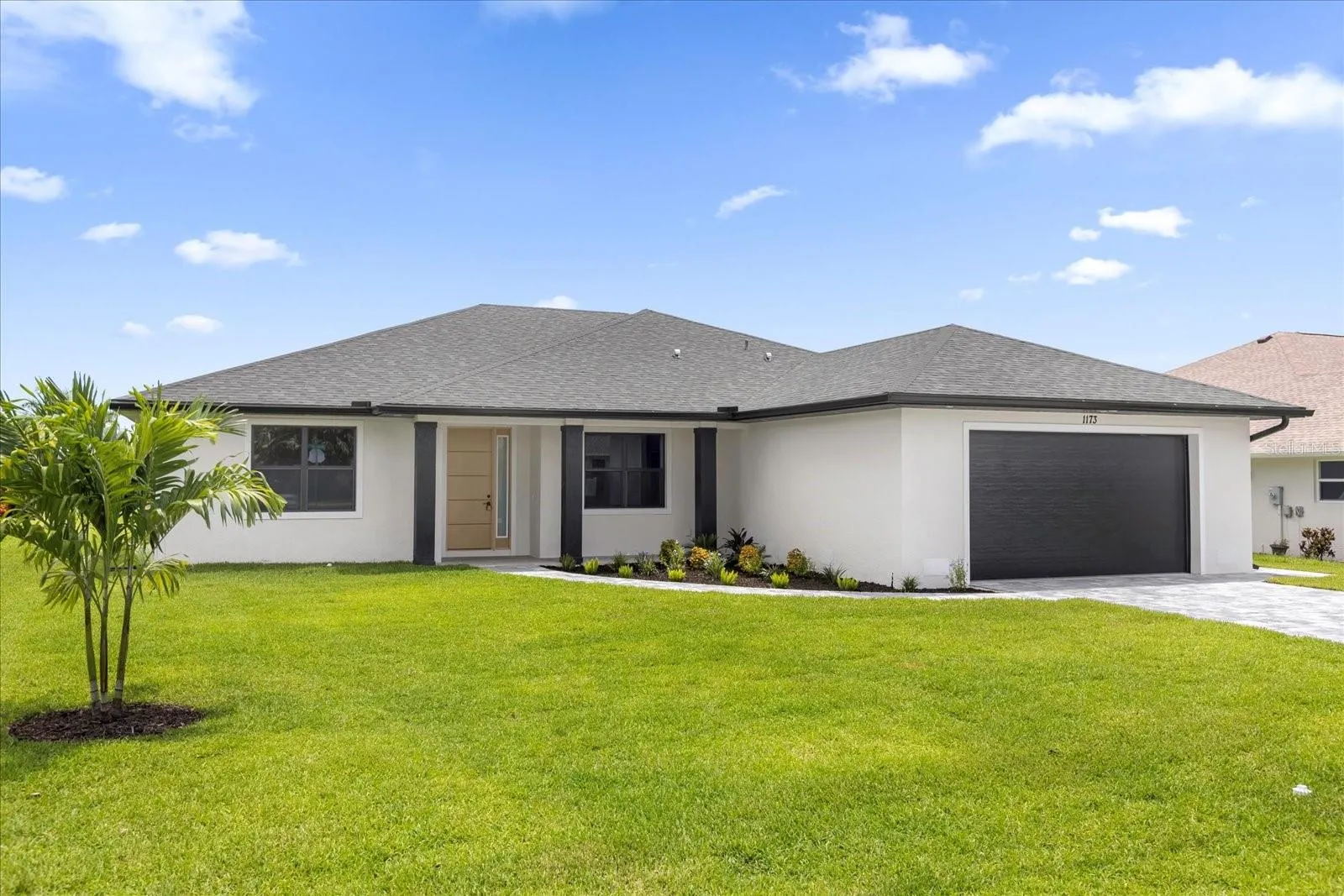 1173 ROTONDA CIR
