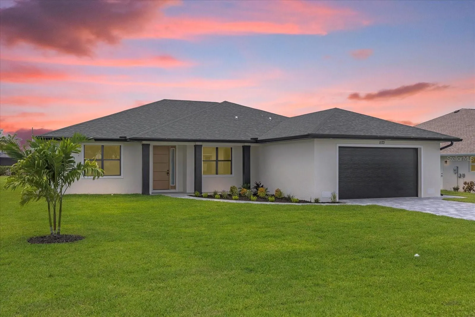 1173 ROTONDA CIR