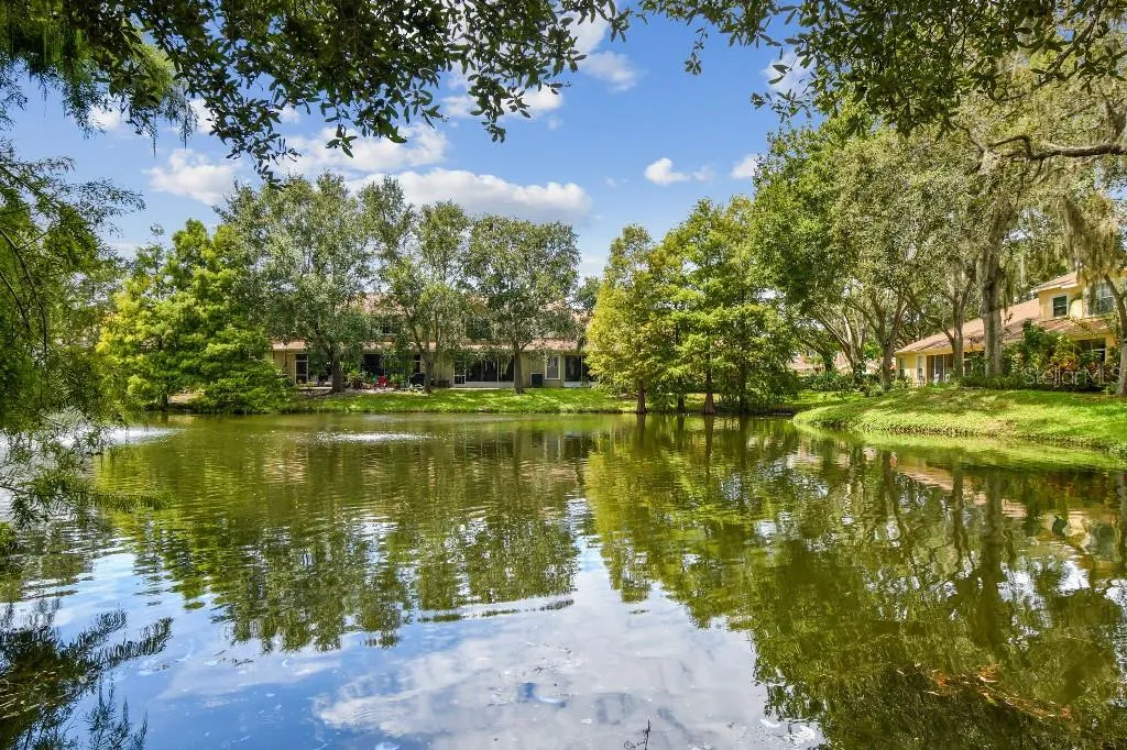 527 SPRING LAKE CIR