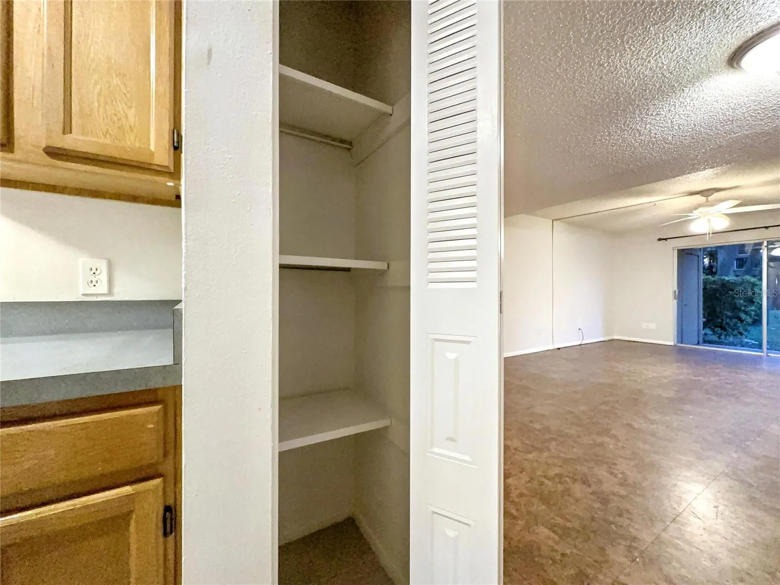 7607 ABBEY LN #2, #2