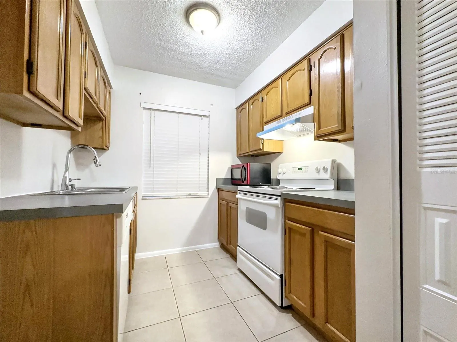 7607 ABBEY LN #2, #2