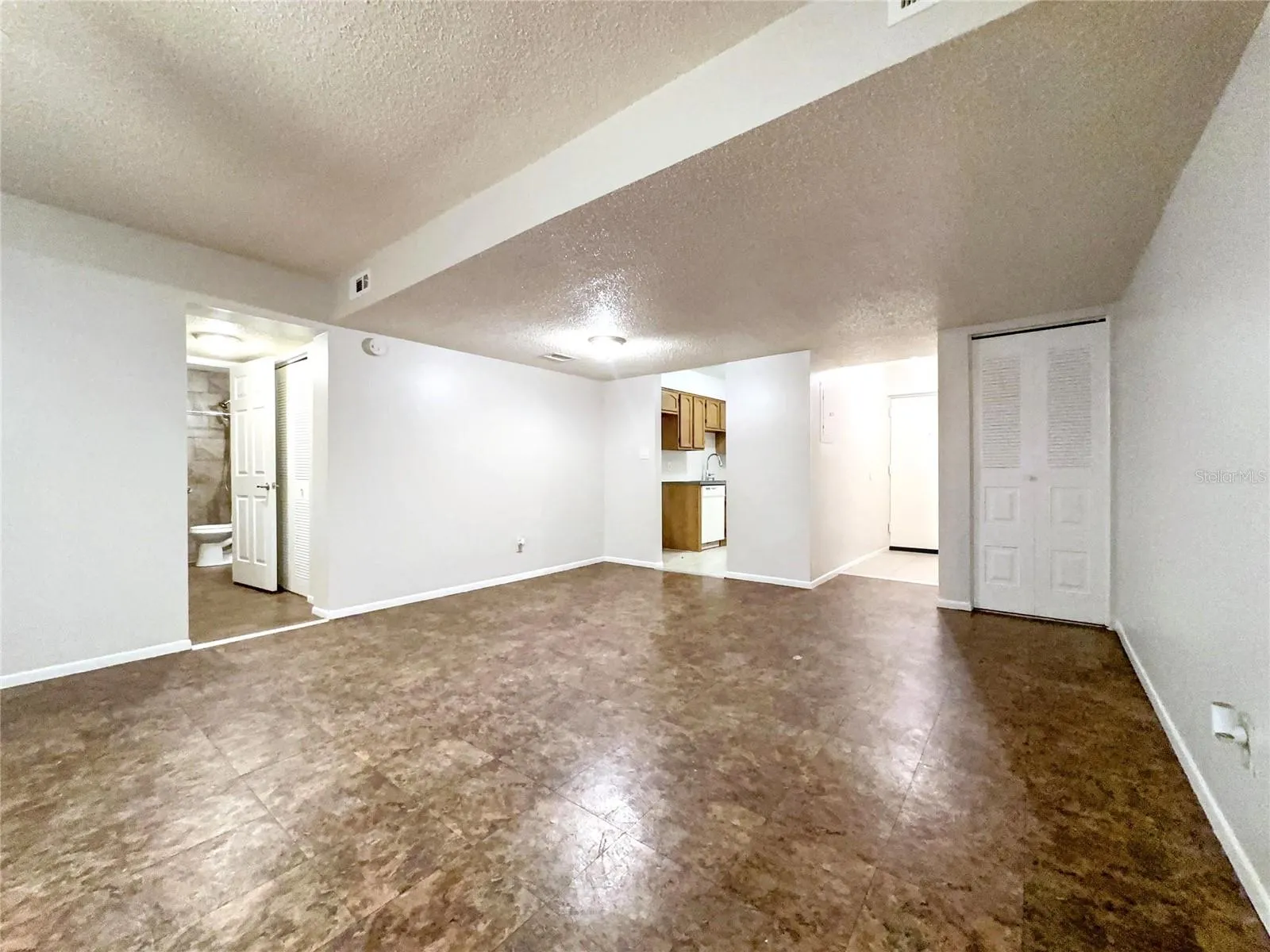 7607 ABBEY LN #2, #2