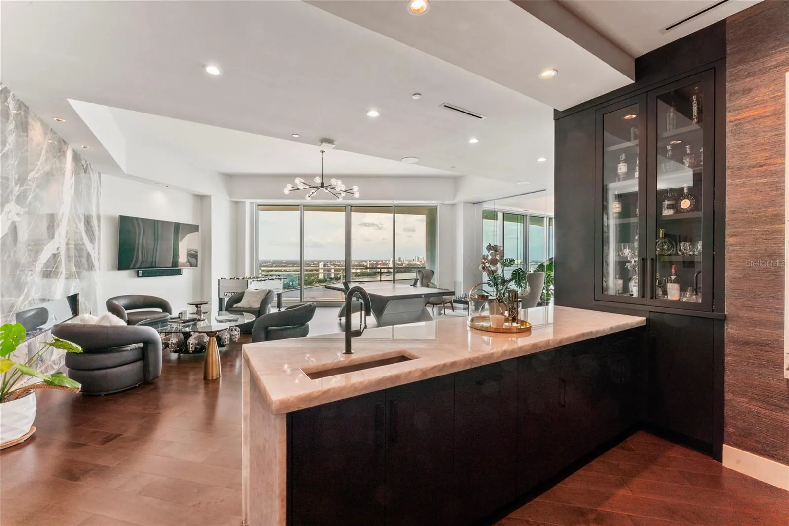 3401 BAYSHORE BLVD #2500, #2500