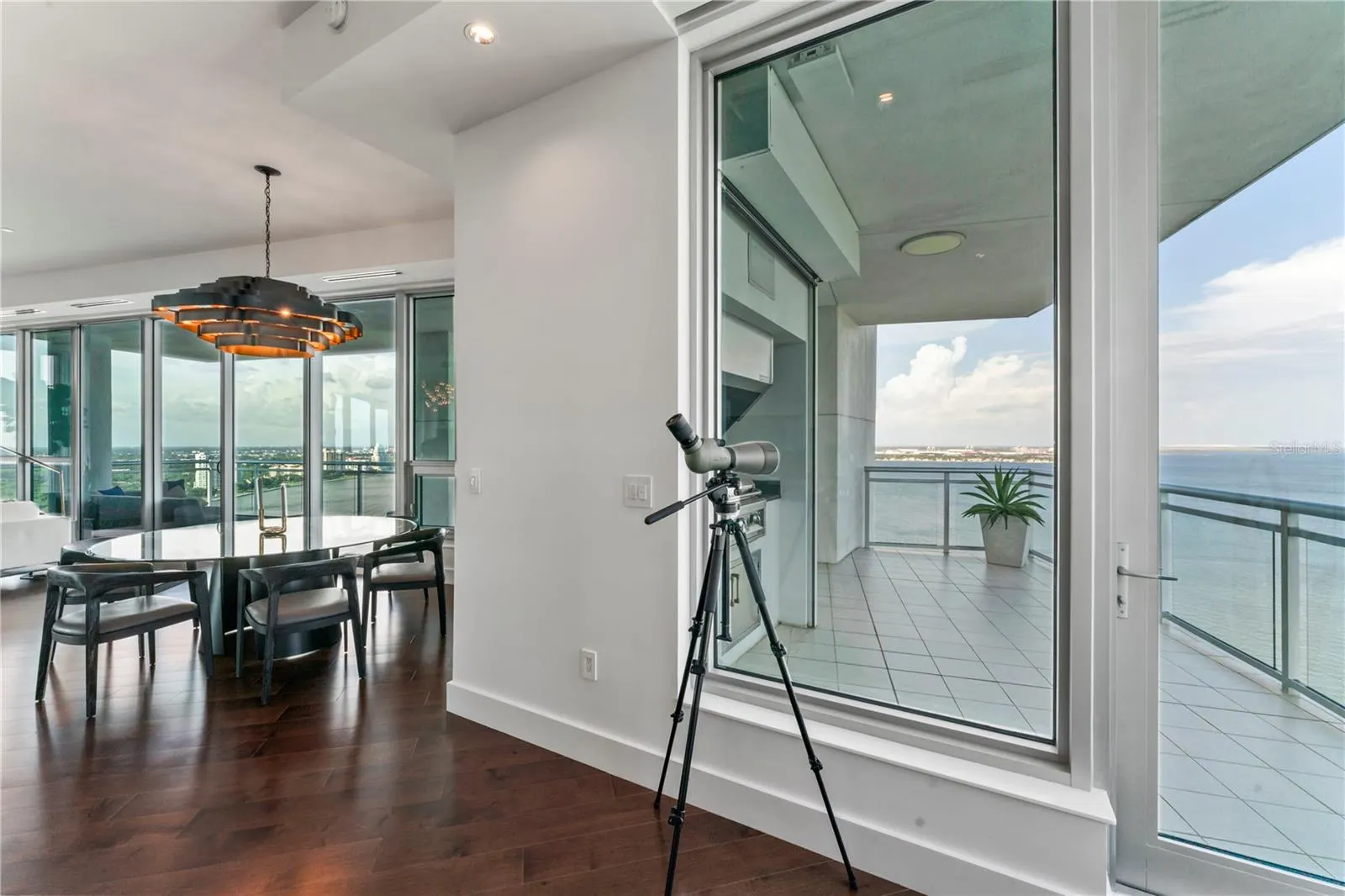 3401 BAYSHORE BLVD #2500, #2500