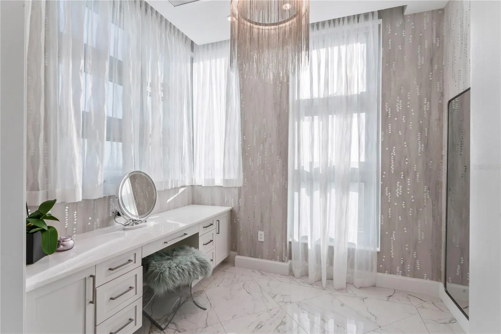 3401 BAYSHORE BLVD #2500, #2500