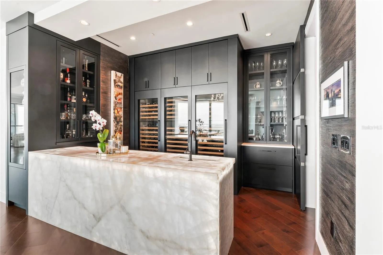 3401 BAYSHORE BLVD #2500, #2500
