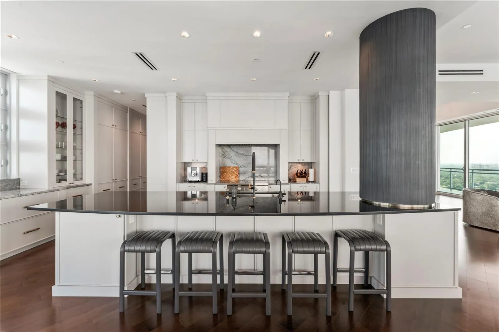3401 BAYSHORE BLVD #2500, #2500