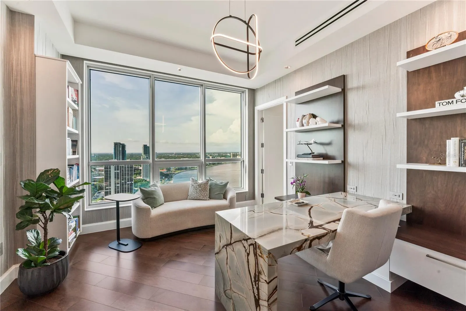 3401 BAYSHORE BLVD #2500, #2500