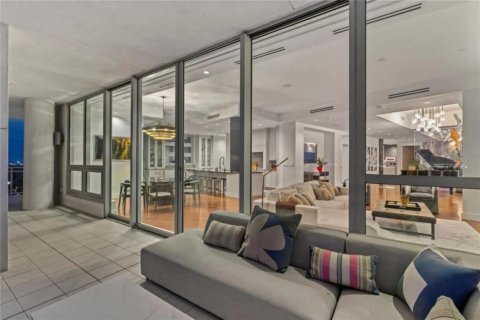 3401 BAYSHORE BLVD #2500, #2500