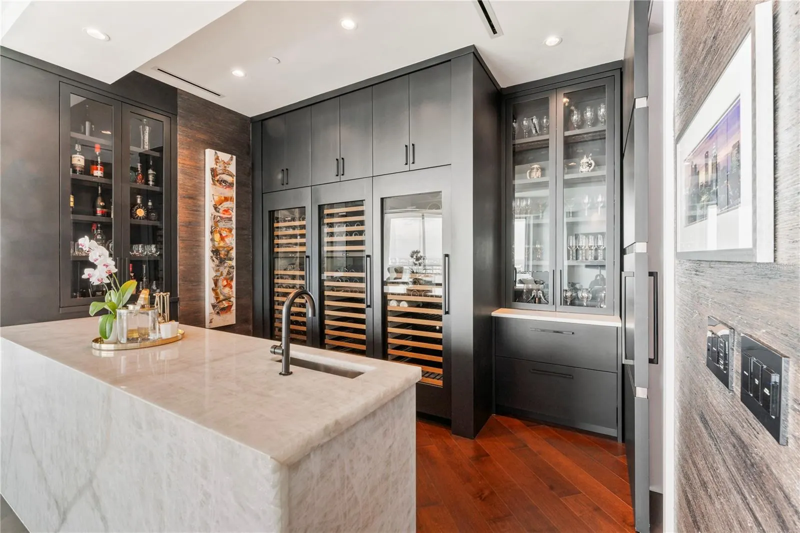 3401 BAYSHORE BLVD #2500, #2500