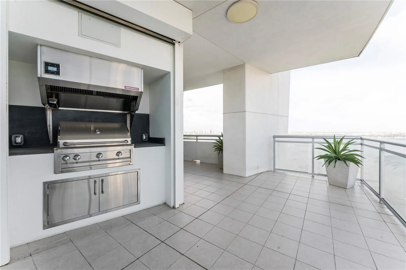 3401 BAYSHORE BLVD #2500, #2500