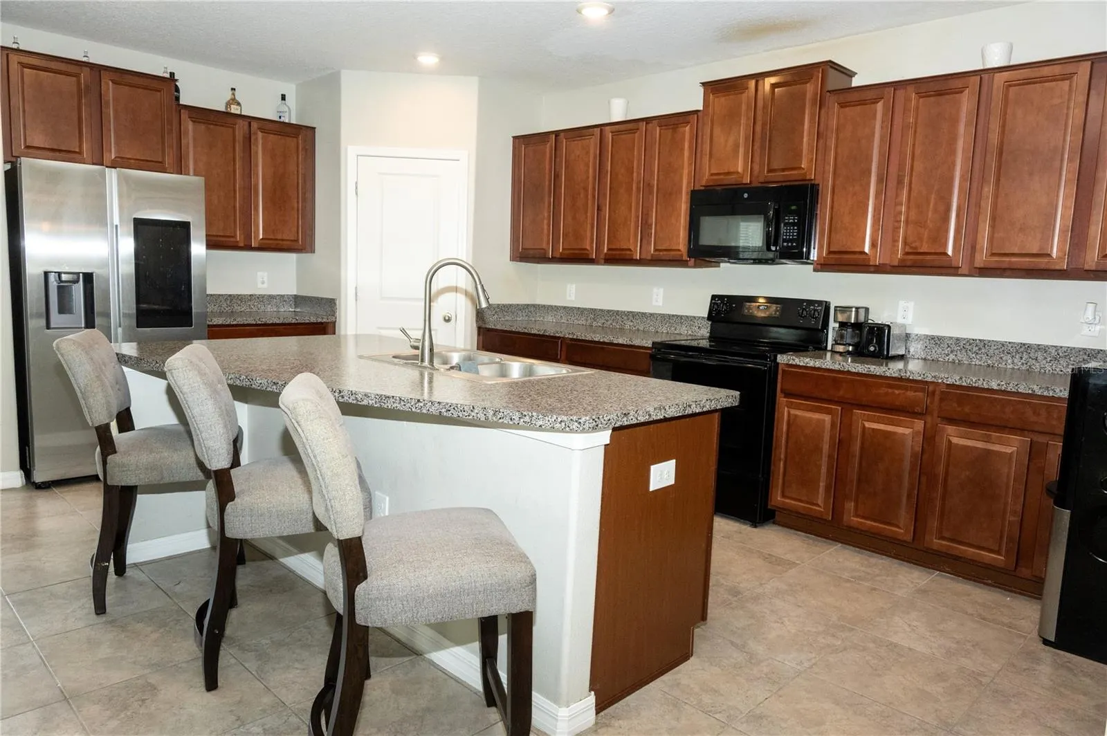 15413 DARK STAR LN
