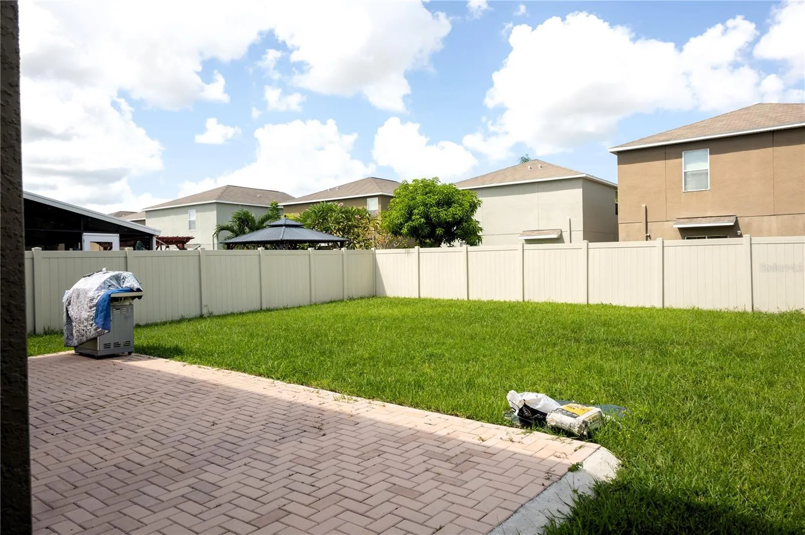 15413 DARK STAR LN