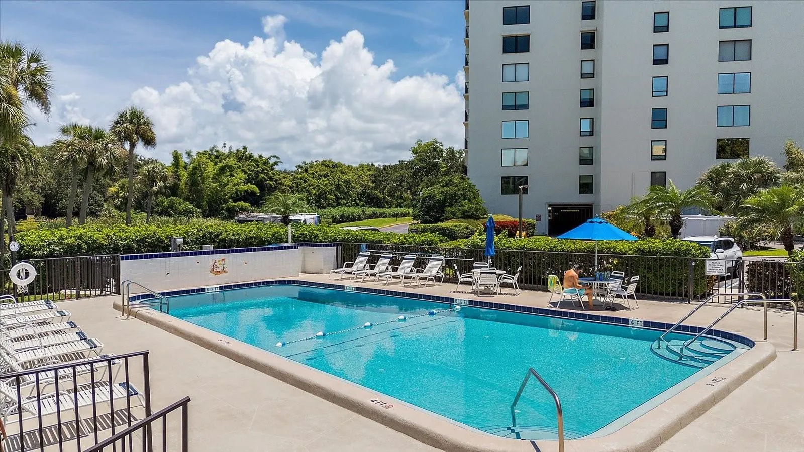 220 BELLEVIEW BLVD #410, #410