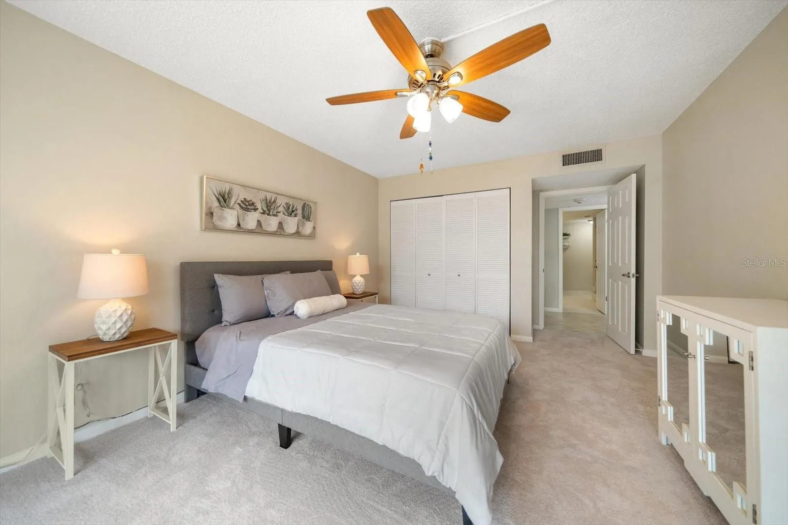 220 BELLEVIEW BLVD #410, #410