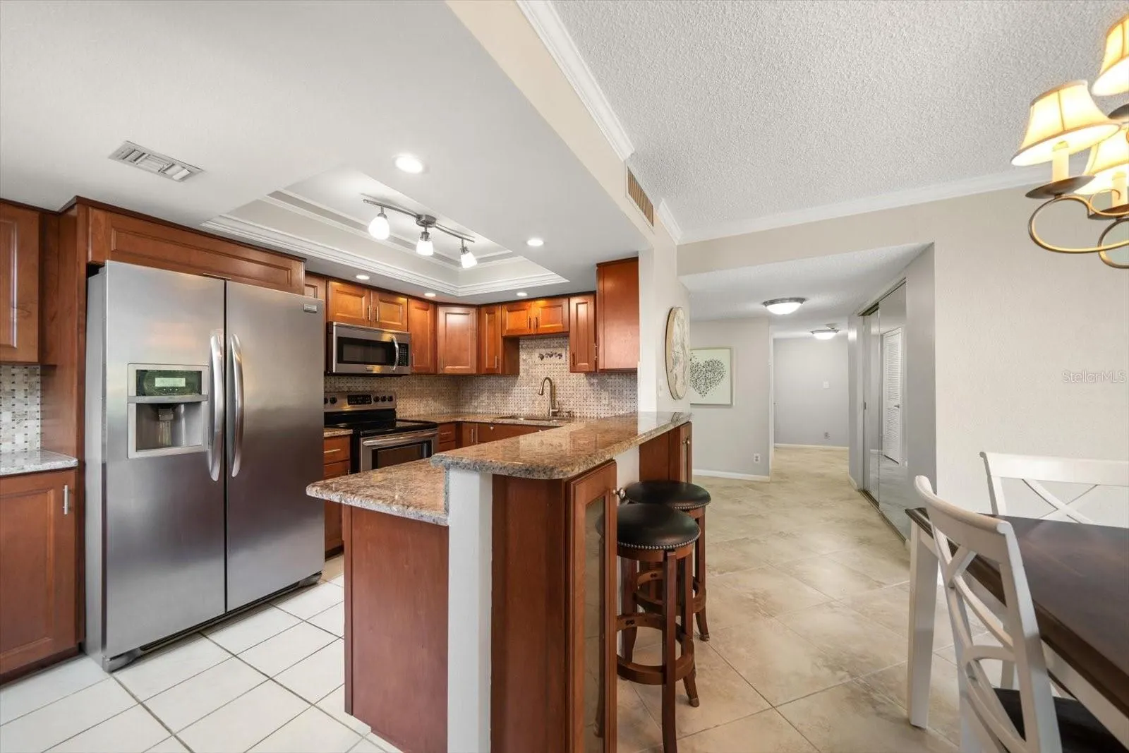 220 BELLEVIEW BLVD #410, #410