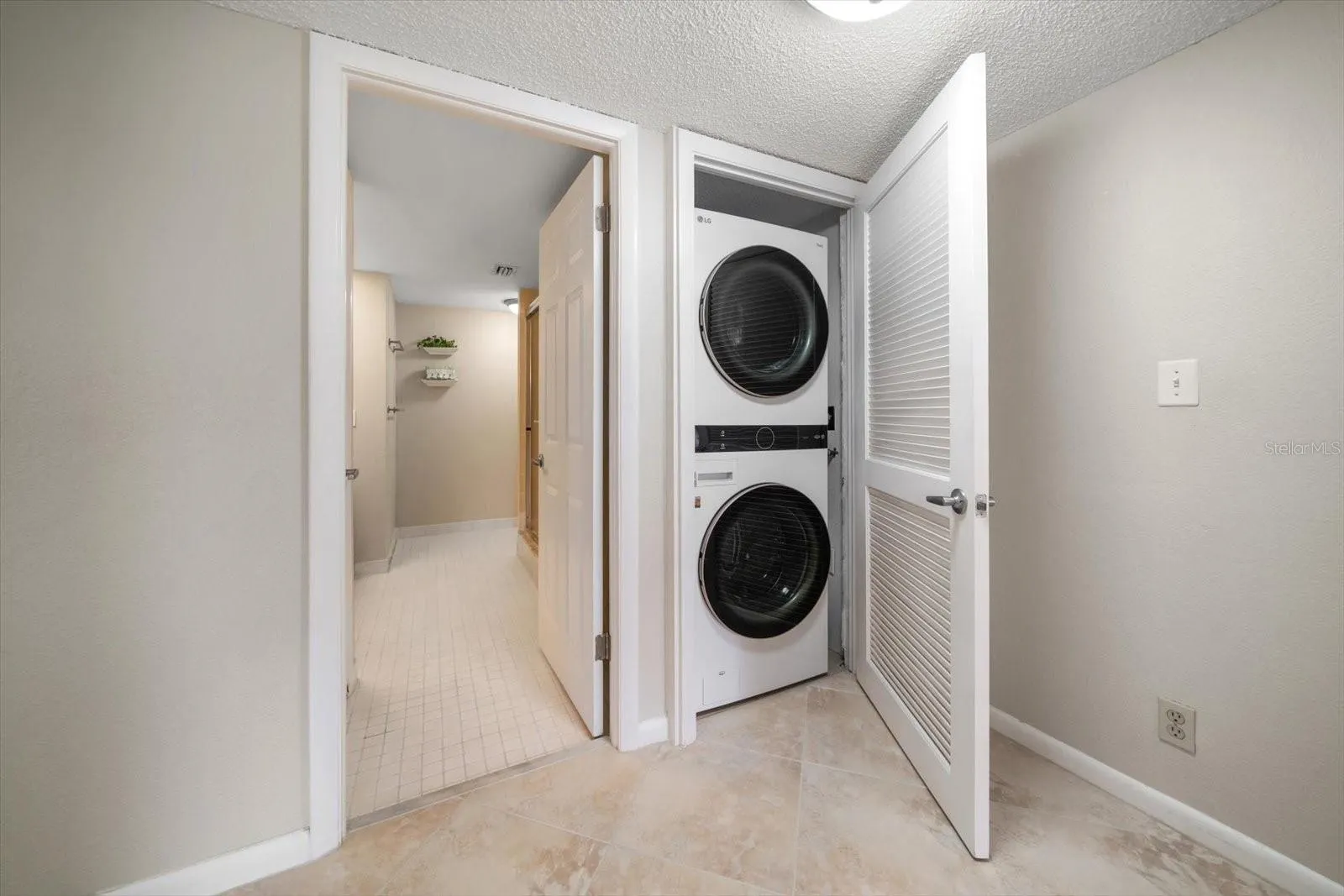 220 BELLEVIEW BLVD #410, #410